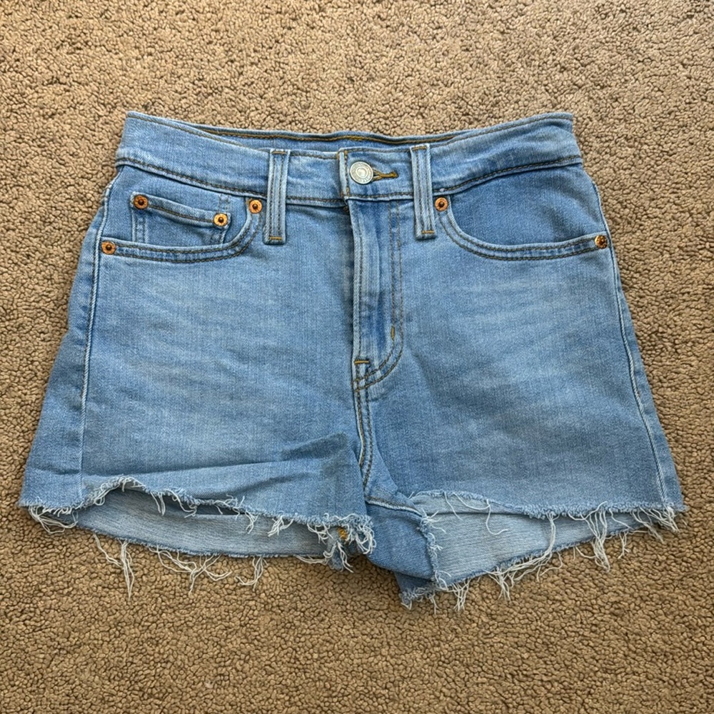Women’s Levi’s High Rise Shorts